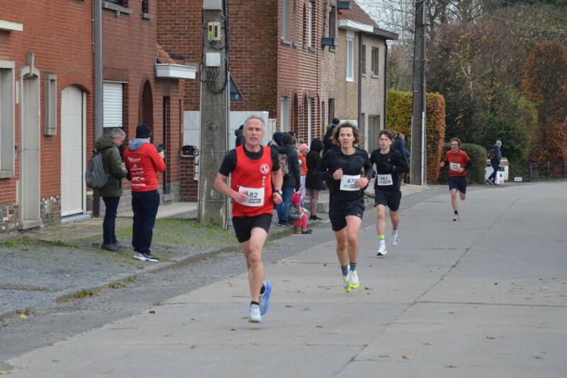 2024-12-01_kerstloop_waregem_24-standard.jpg