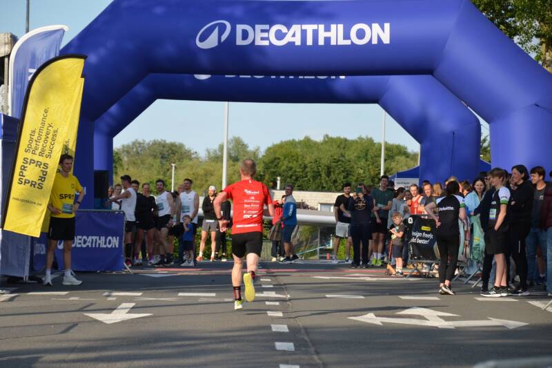 2025-05-23_decathlon_teamrun_30-standard.jpg