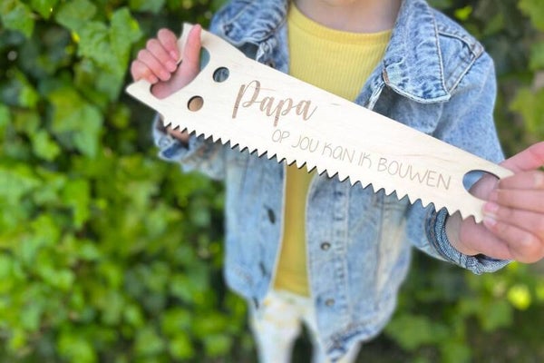 Houten Zaag met Gravering