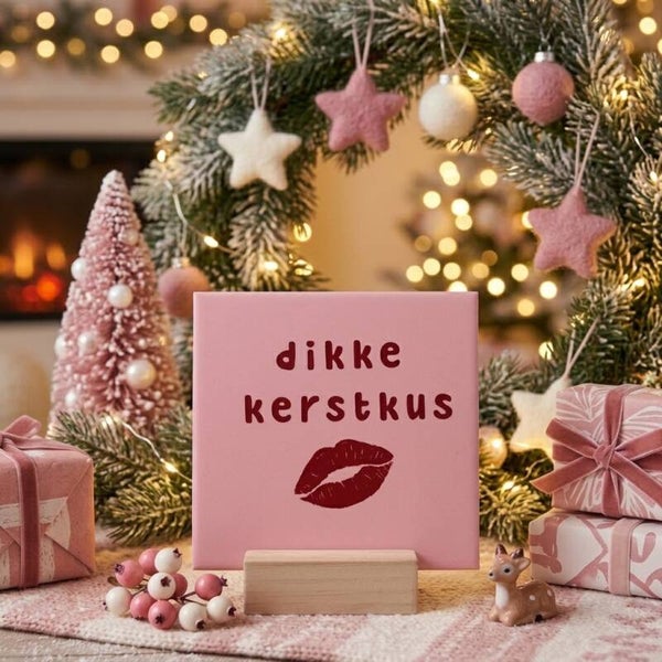 Kersttegel "Dikke kerstkus"
