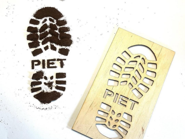 Magische Pieten-schoenafdruk sjablonen (set van 2)