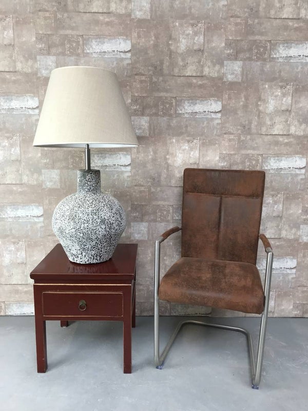 T037905 Tafellamp aardewerk ocean oxide met creme linnen kap