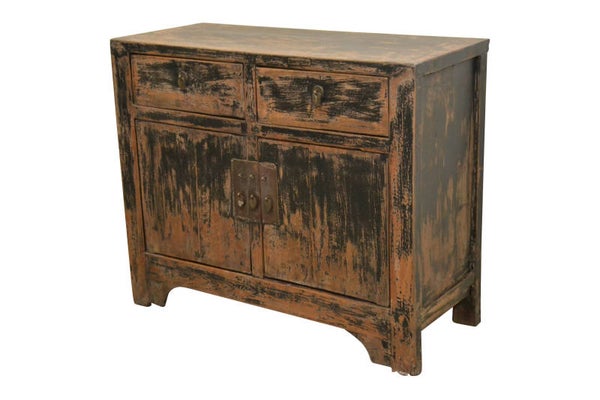 (121) Oud Chinees dressoir 94cm. breed