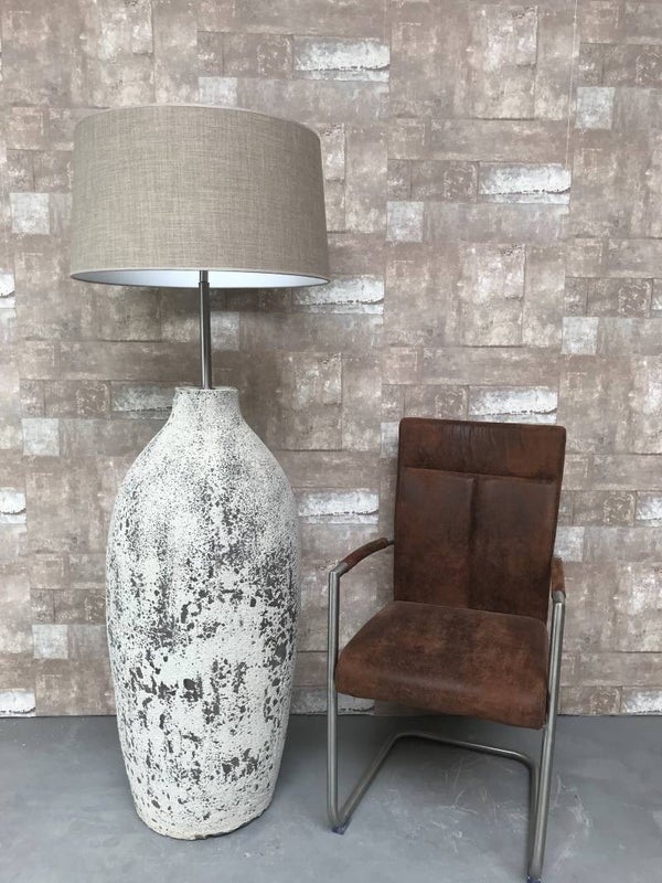 V027941 Vloerlamp aardewerk ocean oxide met licht bruine linnen kap.