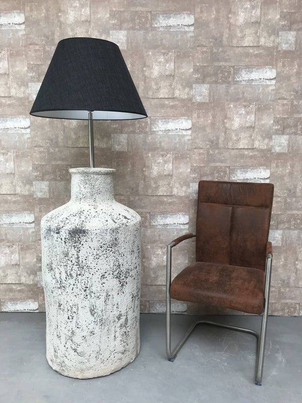 V017924 Vloerlamp aardewerk ocean oxide met antraciet linnen kap.