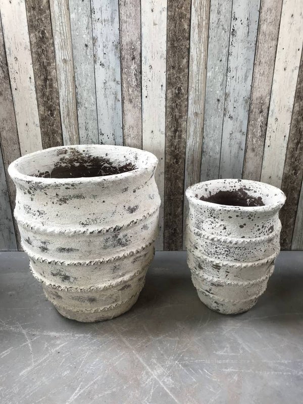 TV263975 Tuinvaas aardewerk ocean oxide set van 2 stuks.