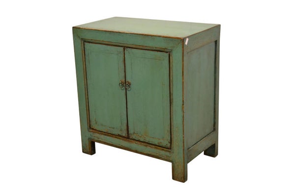 (190) Oud Chinese kastje 74cm. breed