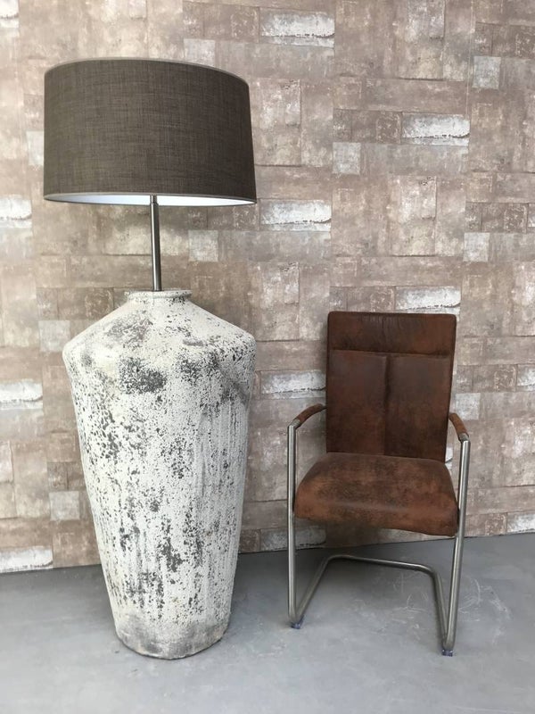 V057942 Vloerlamp aardewerk ocean oxide met bruine linnen kap.