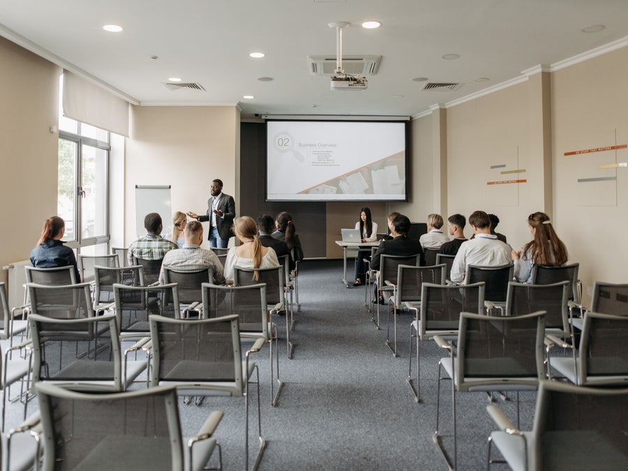 Session de formation animée pour les équipes d’une entreprise