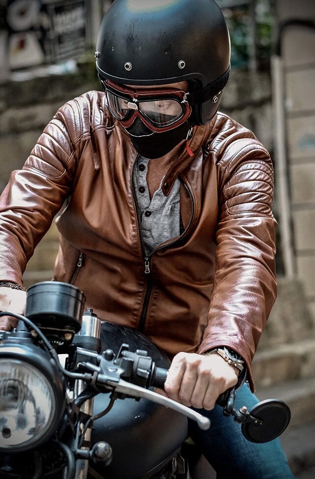 BERTONI Motorradbrille aus Schwarzem Leder und Orangen Nähten - AF196