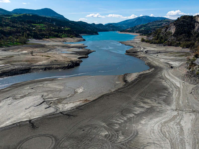 veins of the lac de serre pon on 02