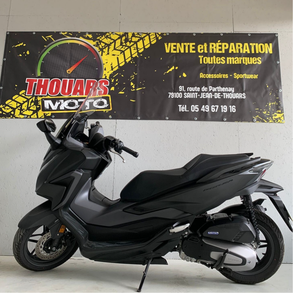 125cc Honda Forza