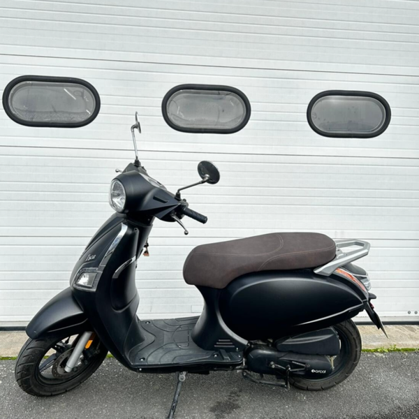 Scooter Isca