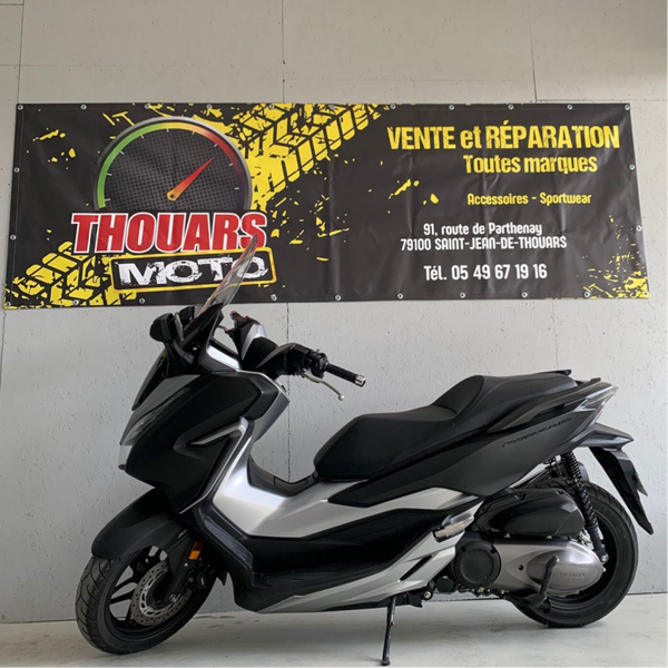 Honda 300 Forza
