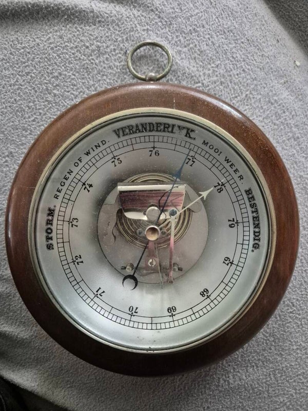 Barometer zeer leuk om ergens neer te hangen