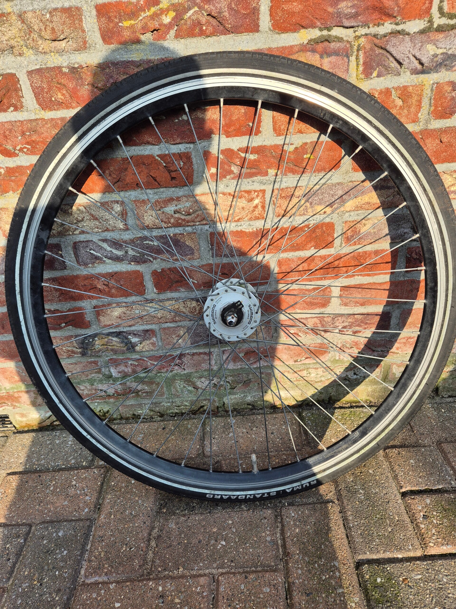 Voorwiel met naafdynamo