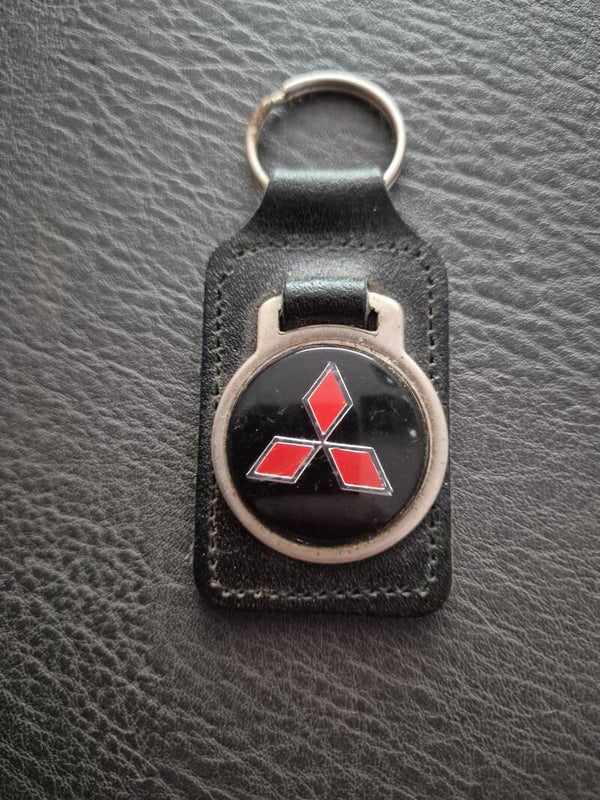 Mitsubishi sleutelhanger jaren 70