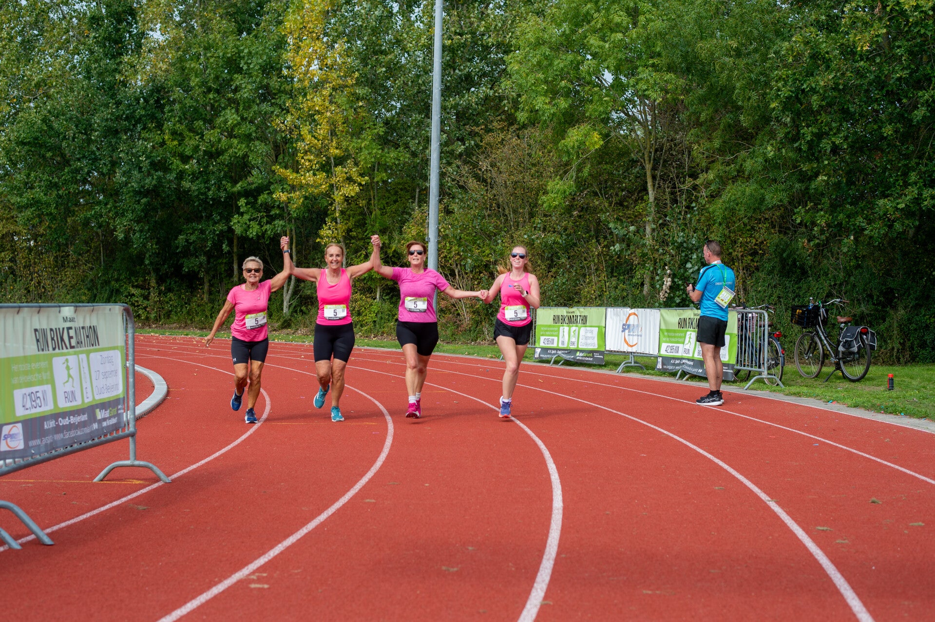 7su_2445-standard.jpg