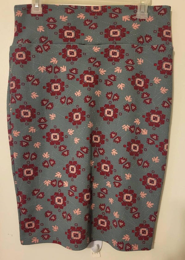 Lularoe Pencil Skirt Sz. Med. Stretch