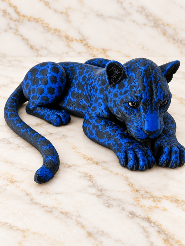 Liggende panter blauw-zwart – 24,5 cm