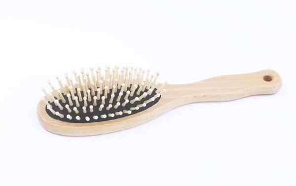 Haarbürste Holzstifte mit Noppen