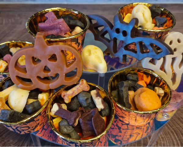 Halloween-Hundekekse in 3D-Grusel-Optik