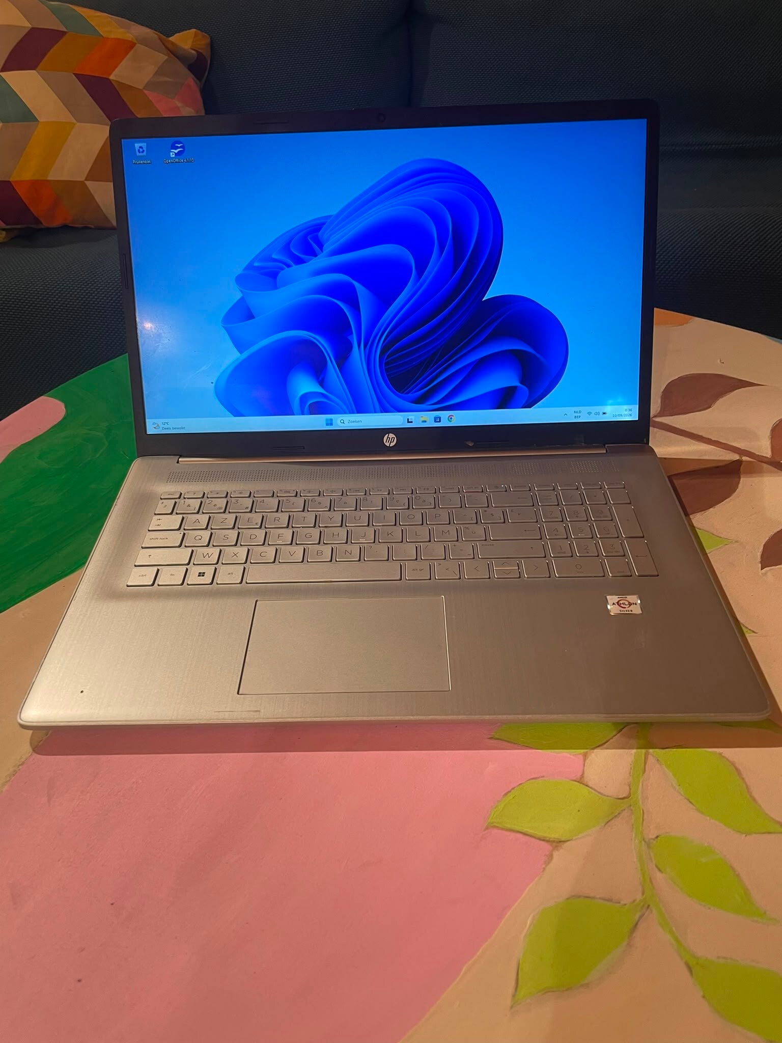 HP Laptop 17-cp0092nb