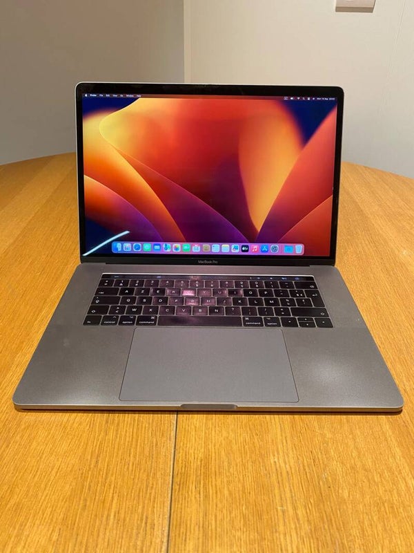 Macbook pro 15 inch 2017