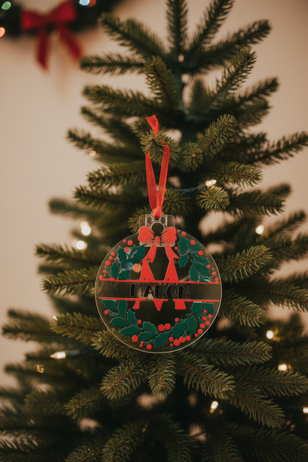 Boule de Noël personnalisée avec prénom – Décoration sapin en acrylique