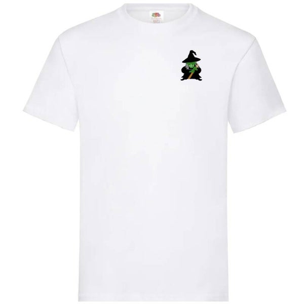 Sorcière avec balai