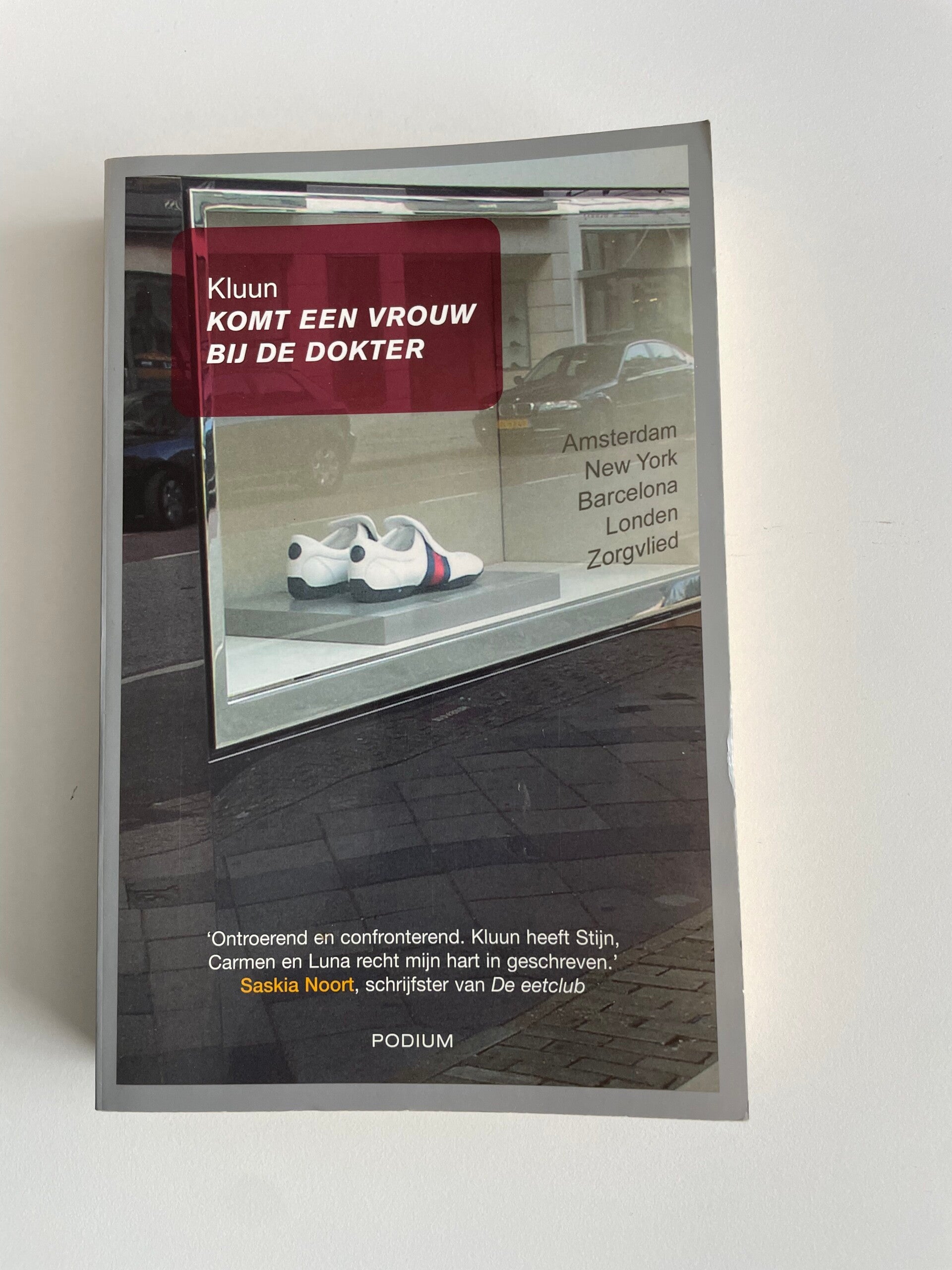 Komt een vrouw bij de dokter - Kluun