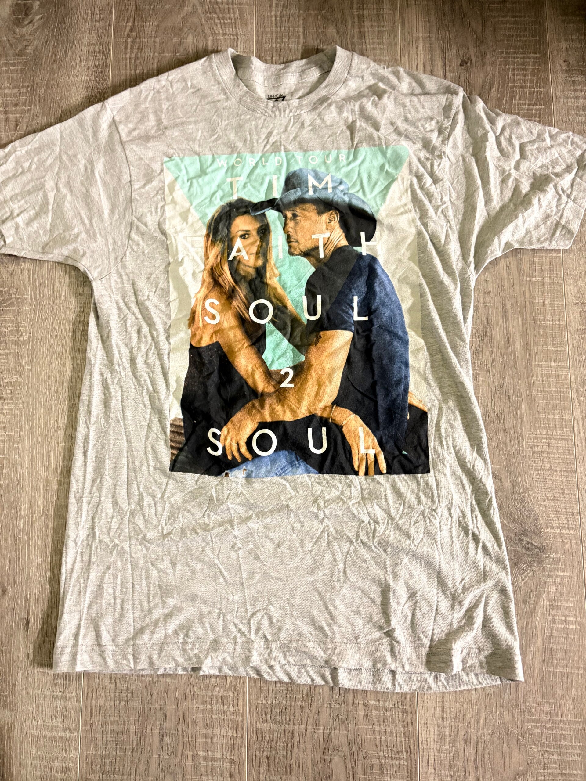 Soul 2 Soul shirt - L