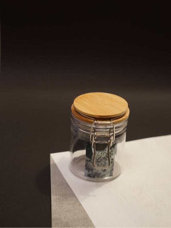 Vorratsbehälter mit Foto