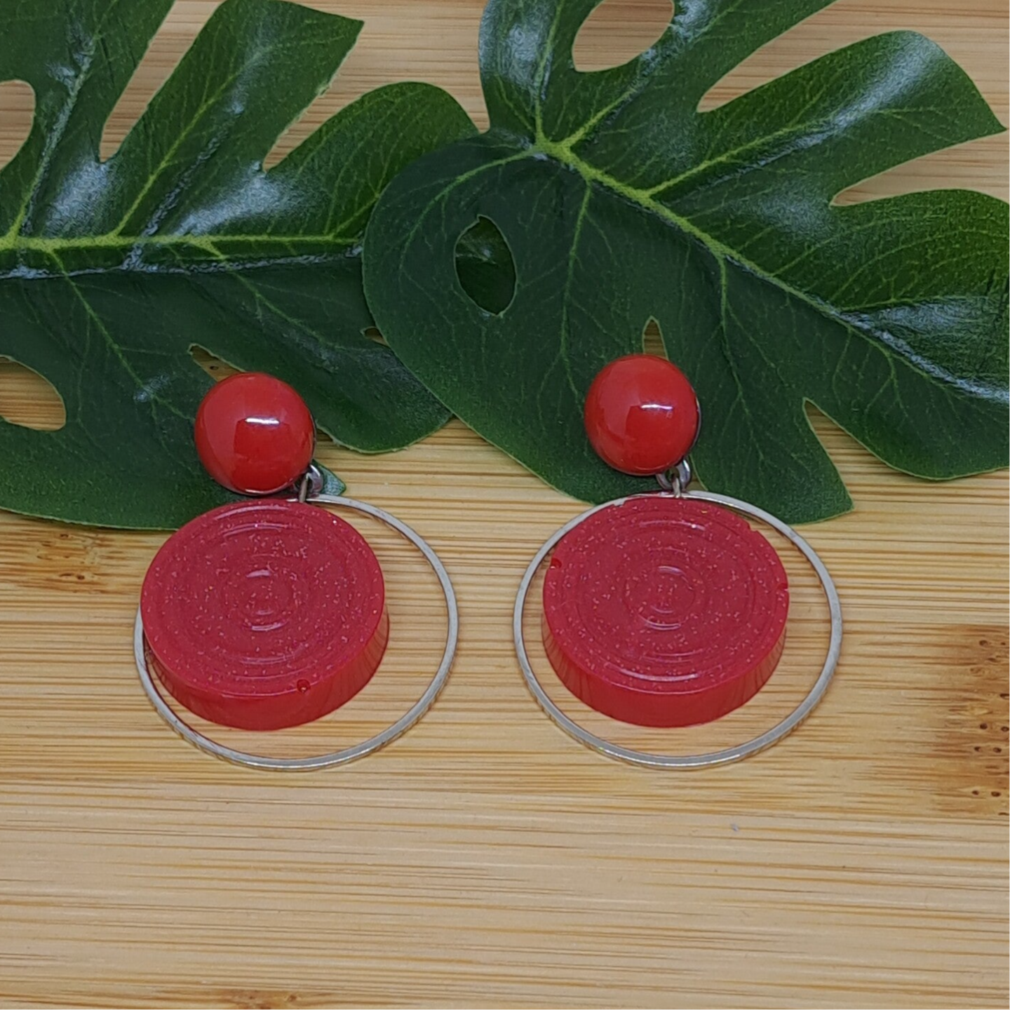 Vurig rood dam oorbellen