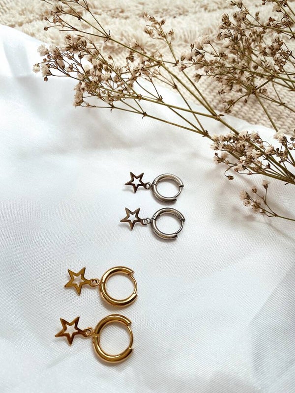 Only stars earrings