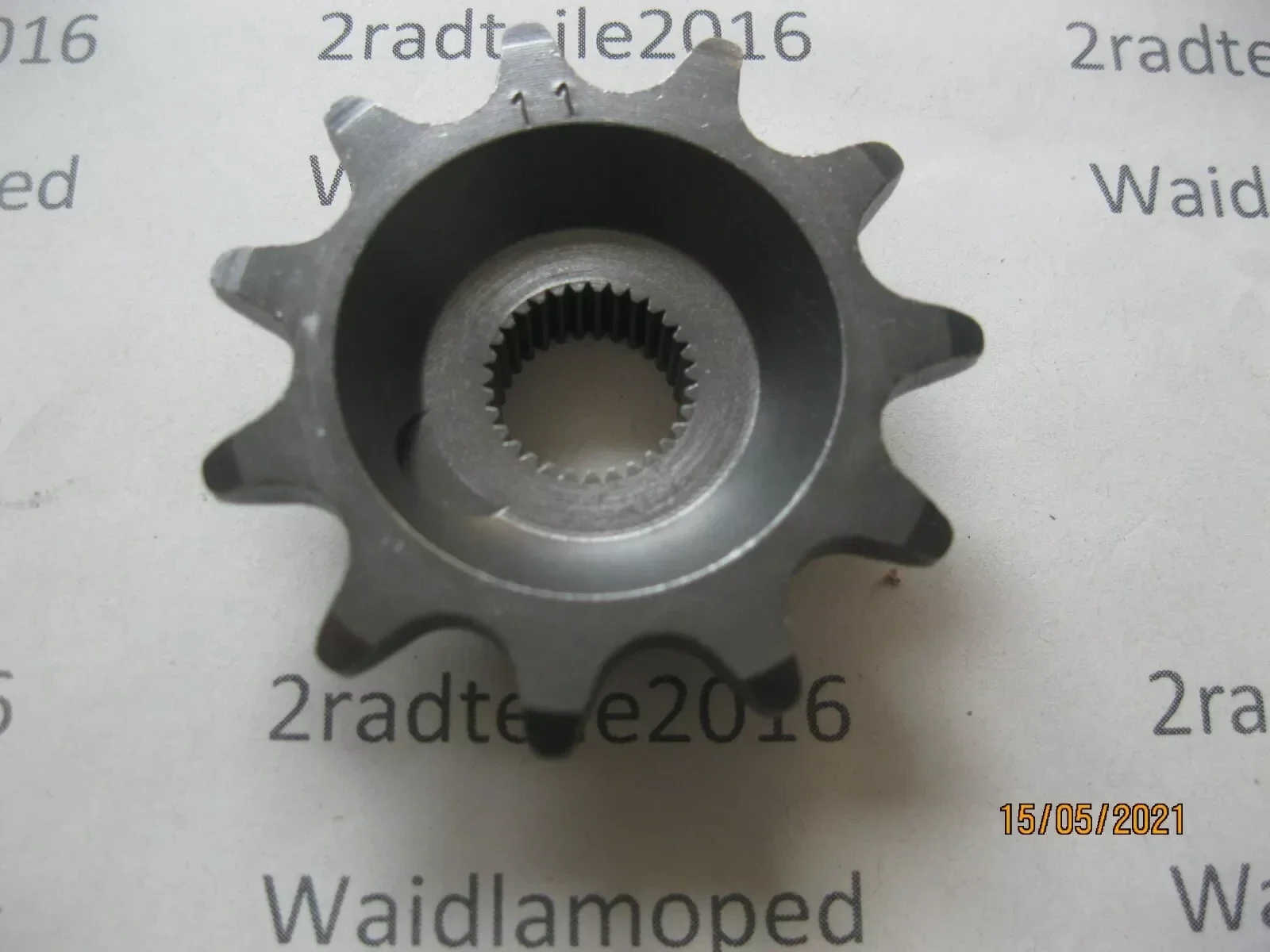 Zündapp , Kettenritzel Gekröpft 11 Z , Innenverzahnt, Super Combinette 433