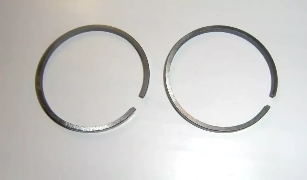 Zündapp, 2-Stück Kolbenringe 39x2,5 mm Rechteckig Super Combinette Typ433
