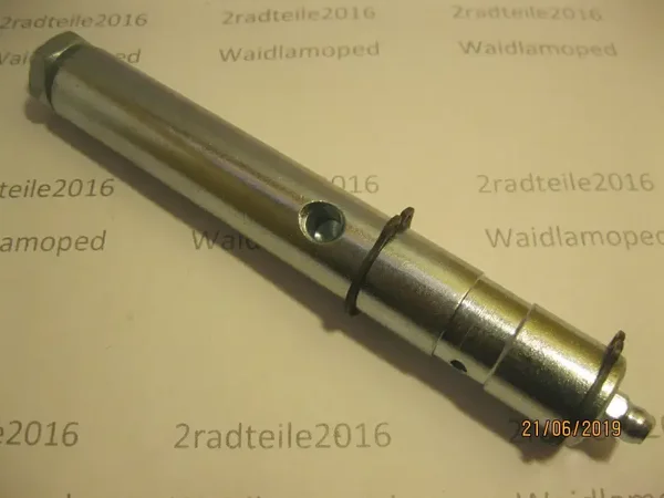 Zündapp, Lagerachse für Fußbremshebel, KS C GTS Typen 517, 529, 530
