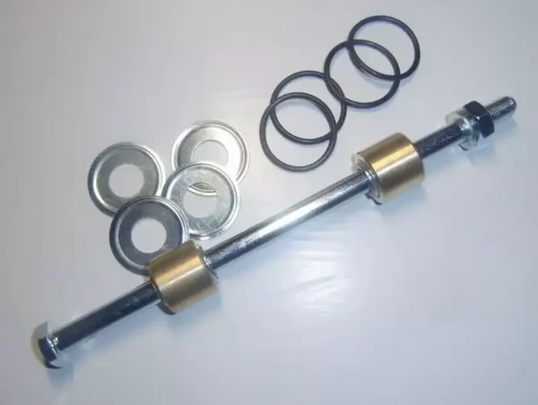 Zündapp, Steckachse + Buchsen + Teller + O-Ringe im Satz C50 Sport Typ517-21