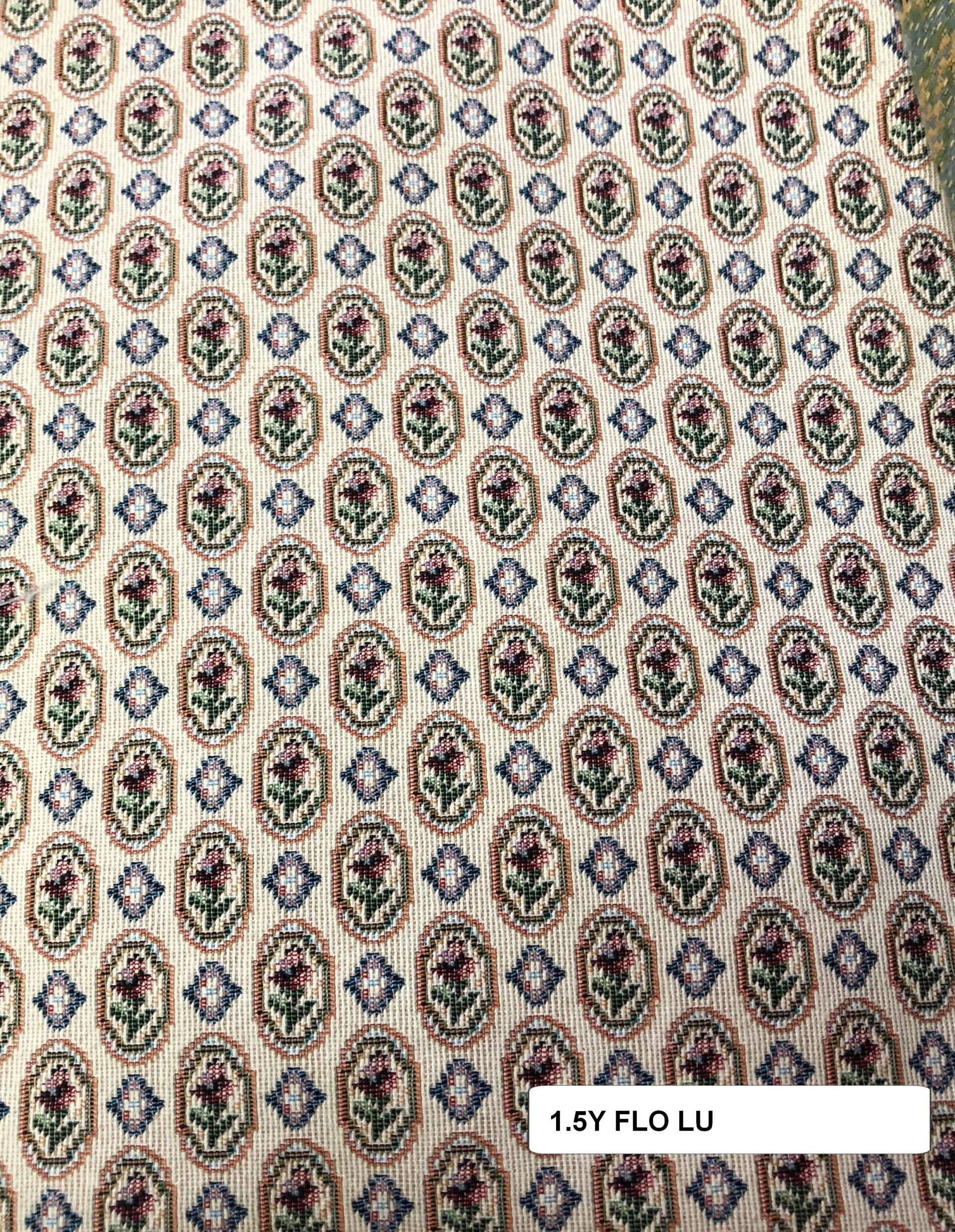 1 YARD FLORAL 1.5 LU