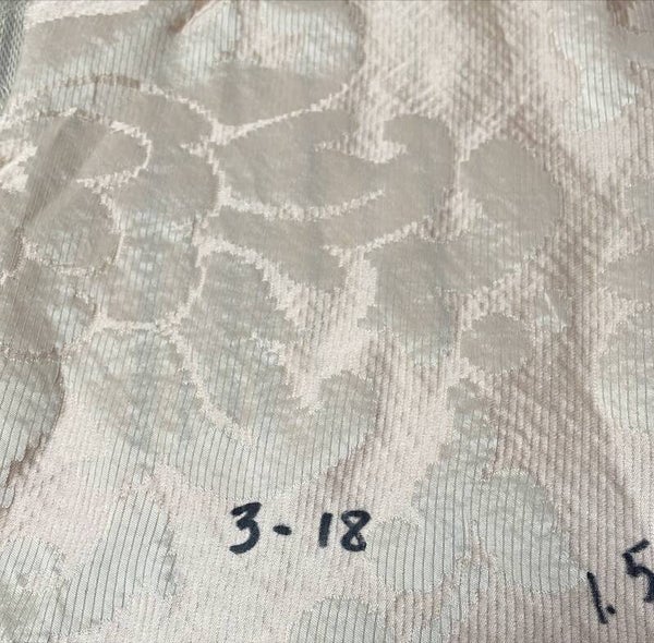 One Yard 1.5  Upholstery Fabric Paisley/Damask  3-18