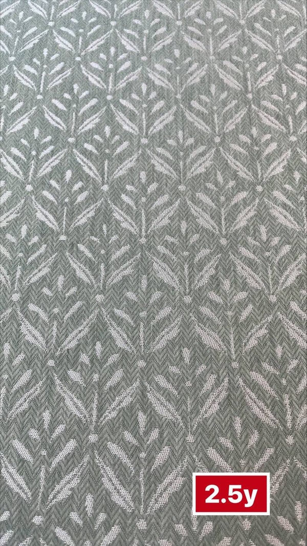 2    yards floral 2.5 lu2