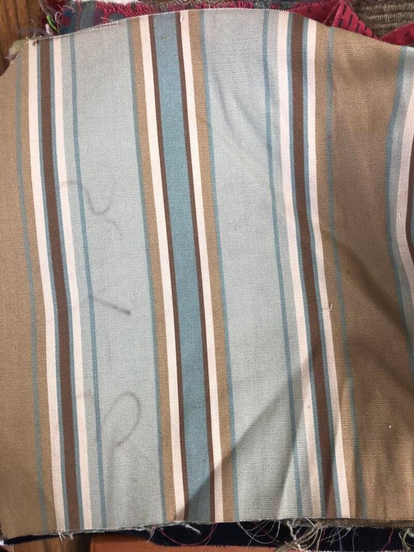 3 YARDS STRIPE  2-9 BROWN AND BLUE