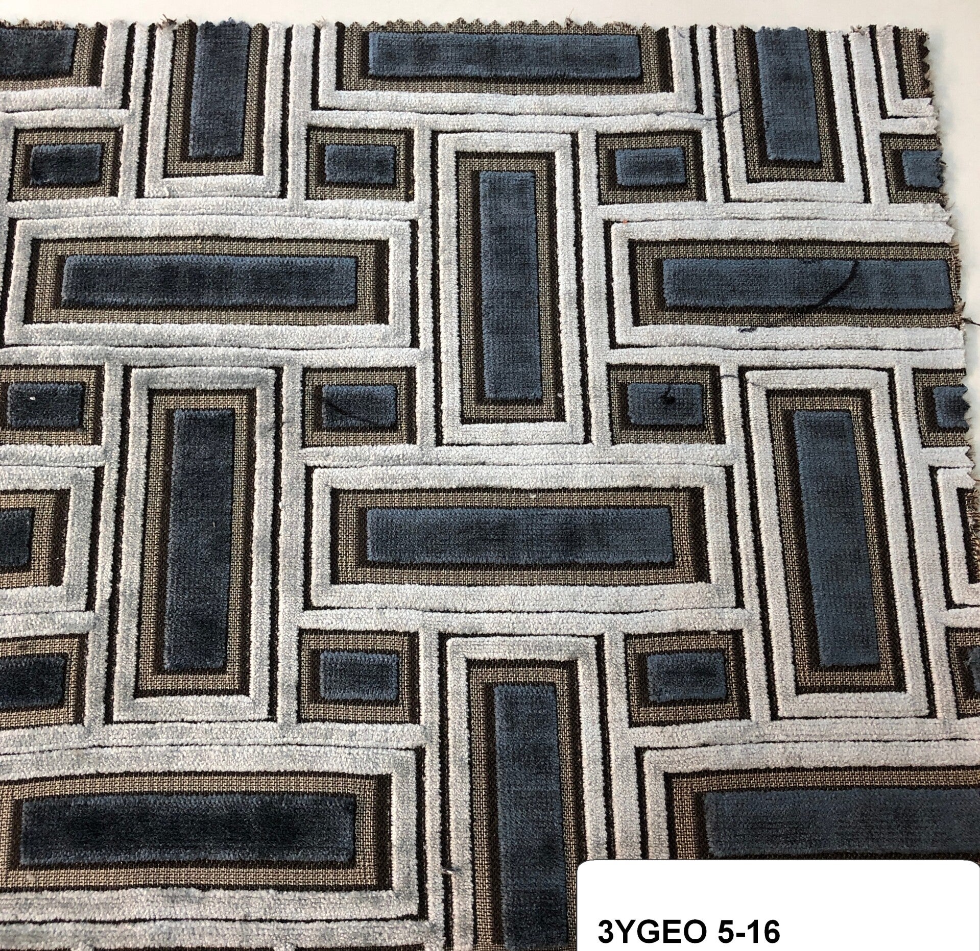 3 yards Geometric 5-16