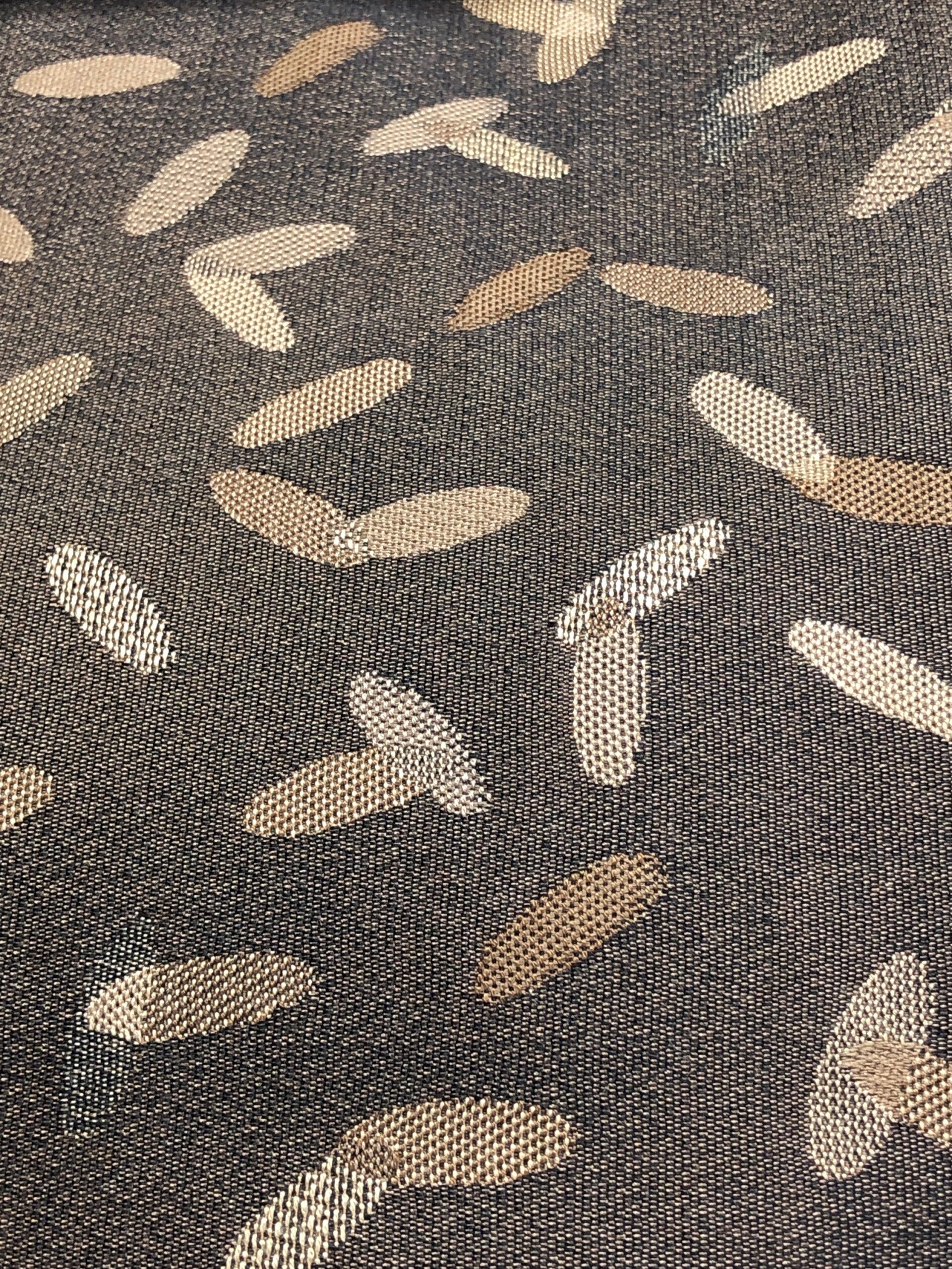 3 yards Geometric 3-8 br