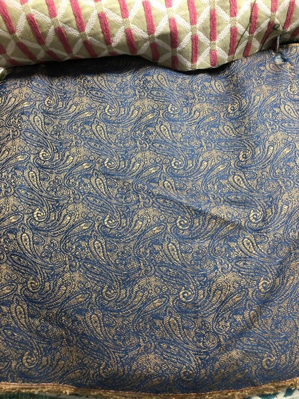 3 yards Geometric 3-9a navy paisley