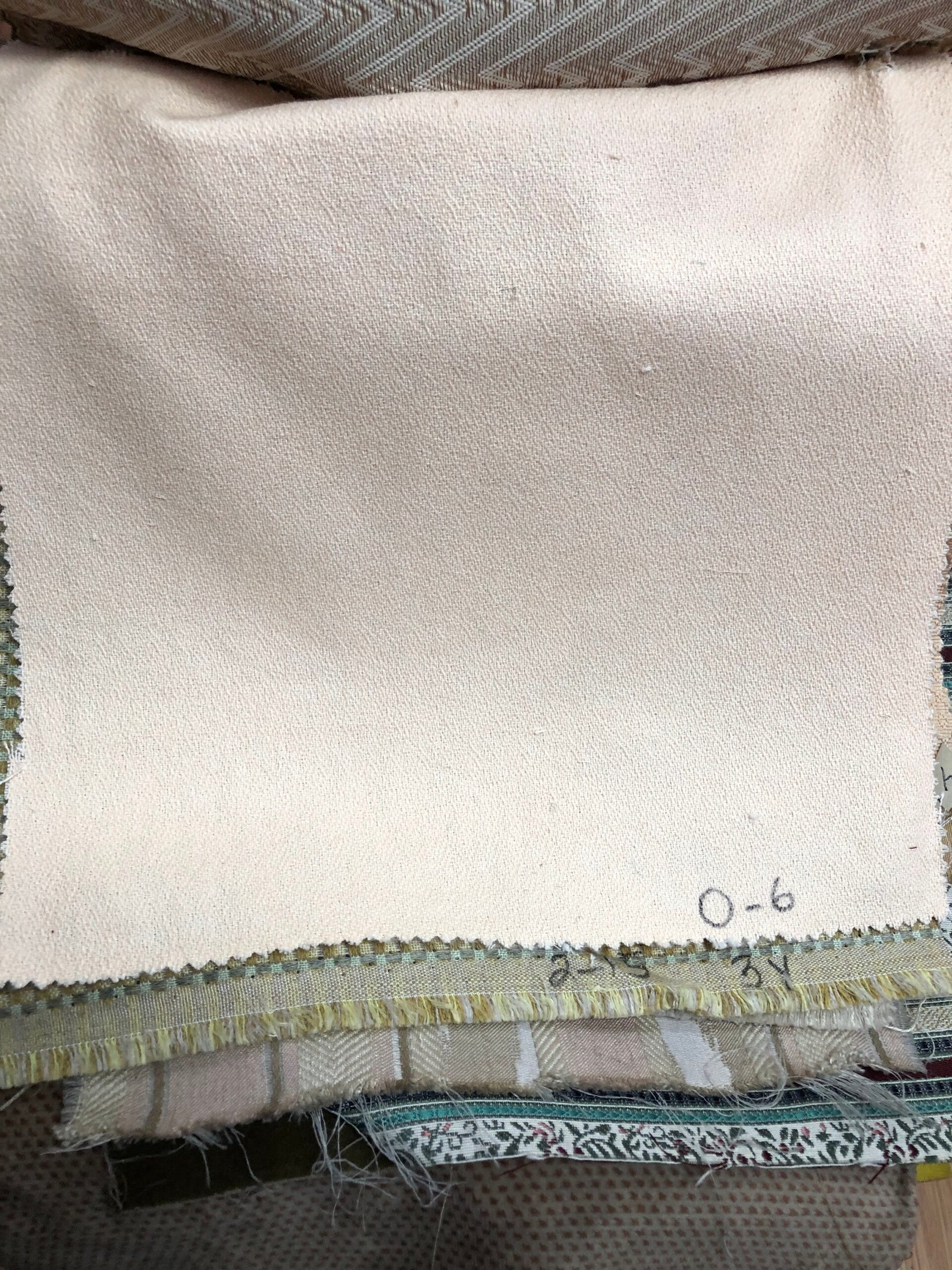 3 YARDS SOLID 0-6M