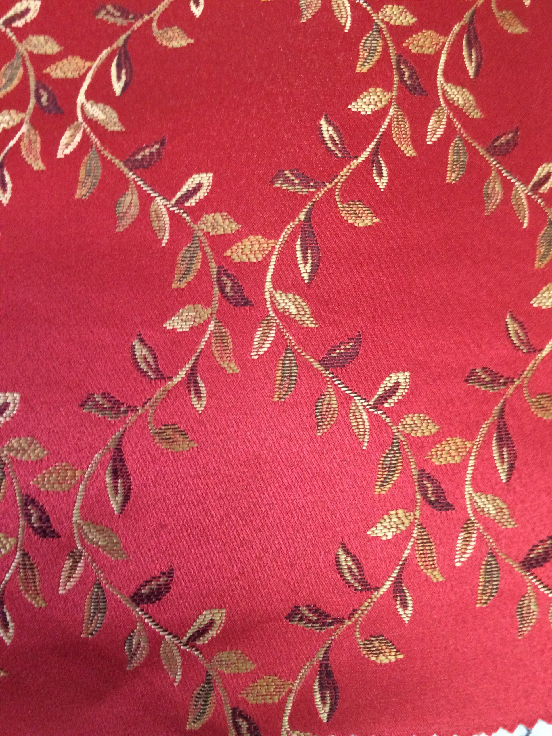 3 yards Paisley/Damask l-4 CHECK FLORALM