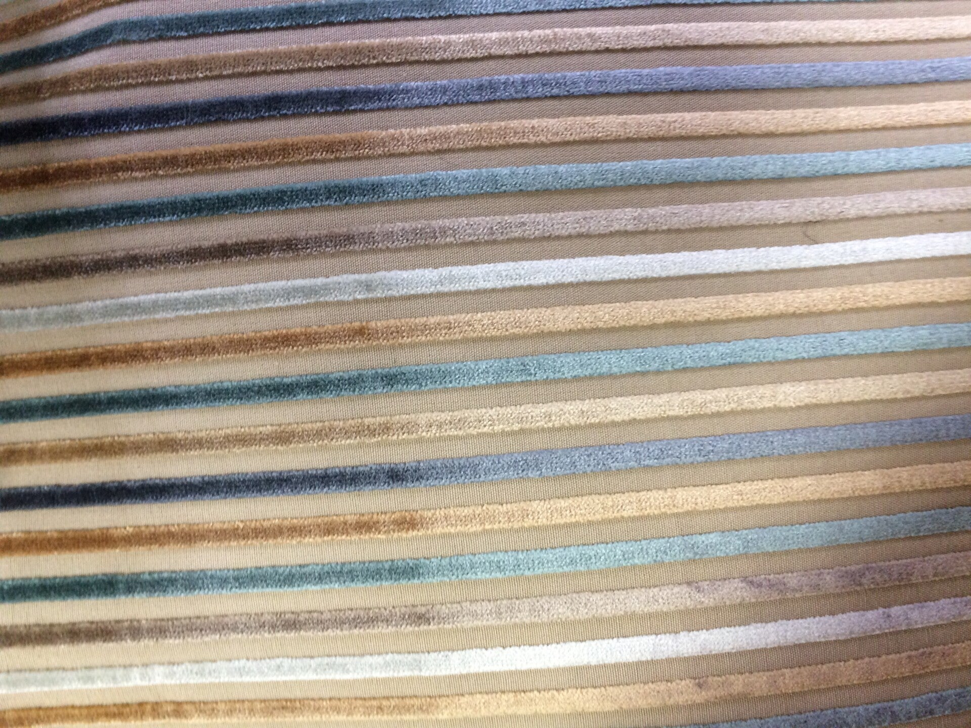 3 YARDS STRIPE 5033 OOS