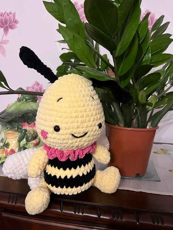 Peluche abeille